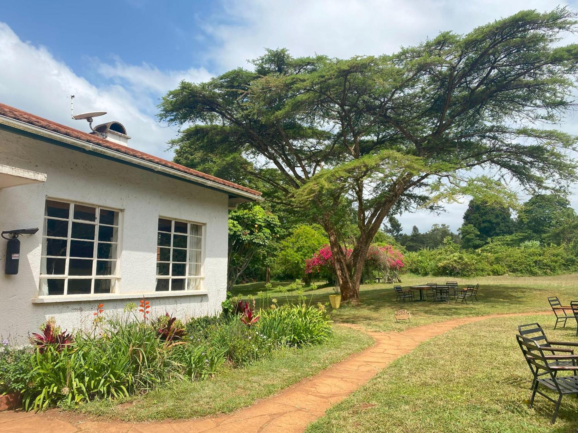 Marangu Hotel Exterior foto